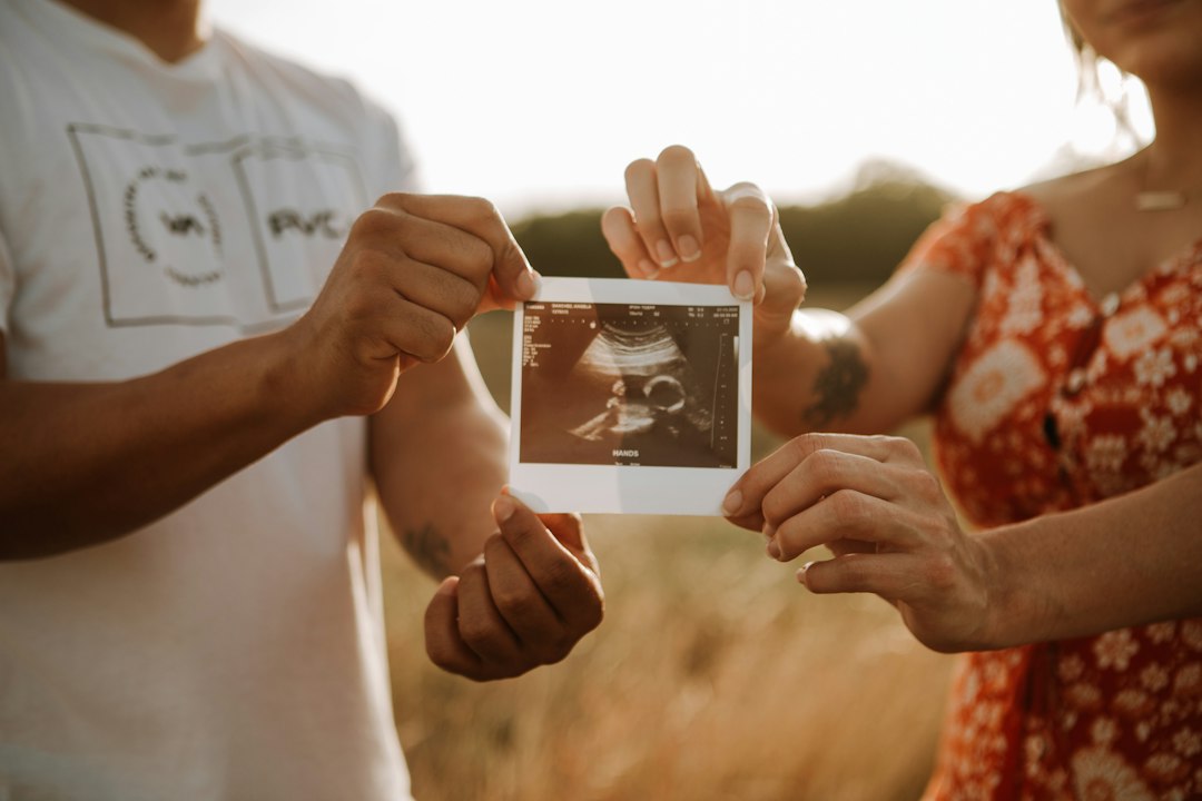 Explaining IVF to Loved Ones: A Guide for Families